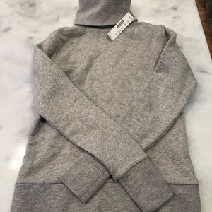 BNWT J.Crew Heather Gray Turtleneck sweatshirt